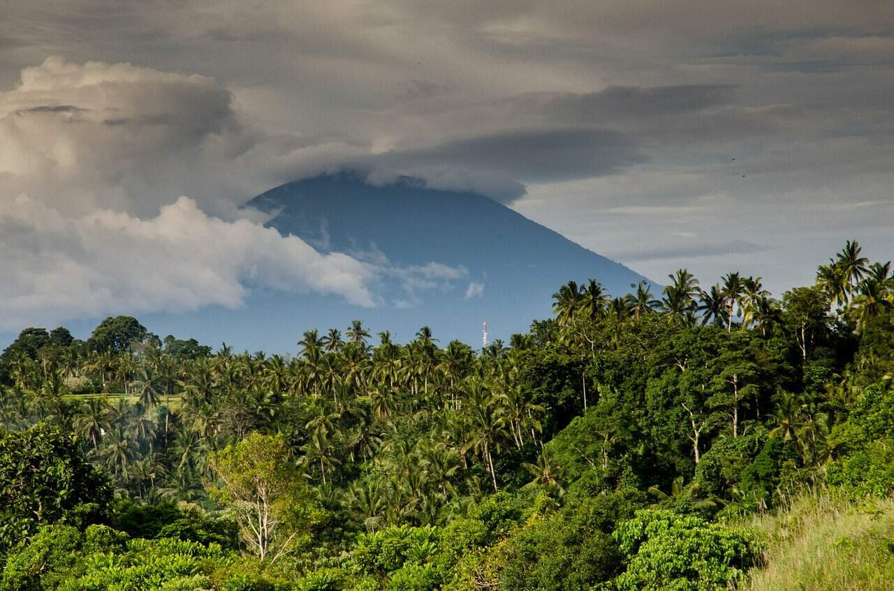 Featured image for “5 Arenal Costa Rica Vacation Ideas for Nature Lovers”