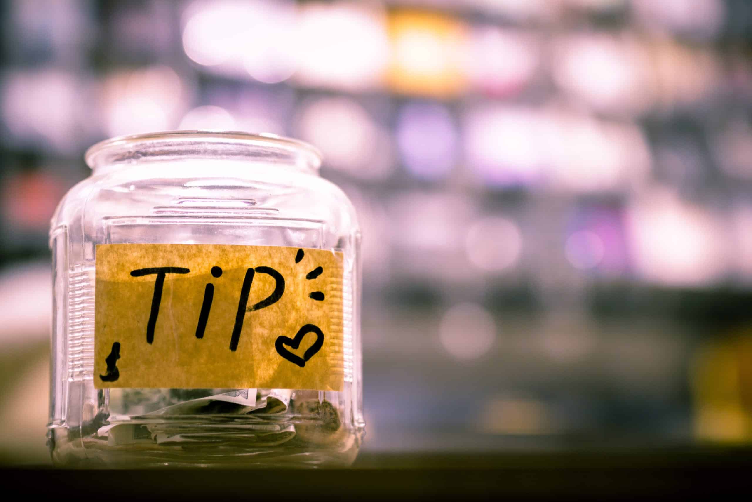 Featured image for “Tipping in Costa Rica: A Practical Guide for Travelers”